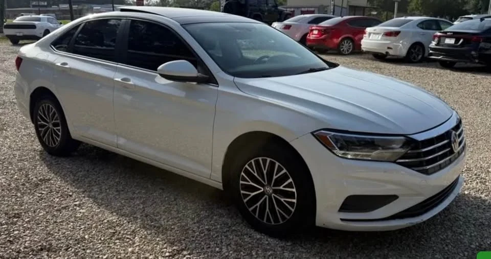 2019 Volkswagen A7 Jetta - Image 3 of 8