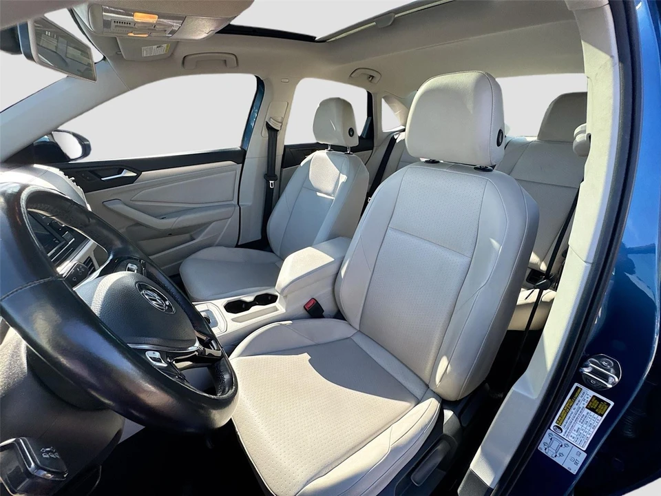 2019 Volkswagen A7 Jetta - Image 8 of 14