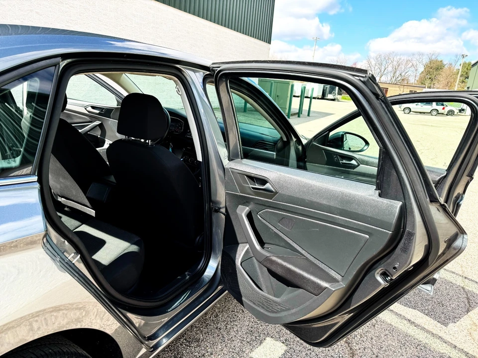 2019 Volkswagen A7 Jetta - Image 14 of 21
