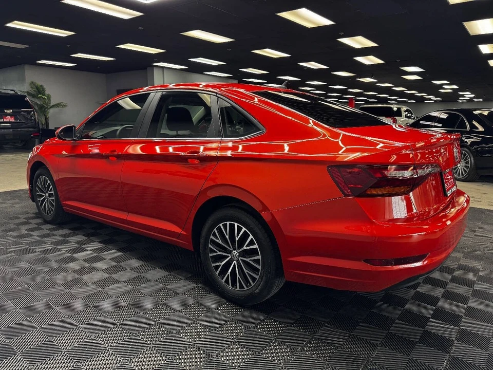 2019 Volkswagen A7 Jetta - Image 8 of 12