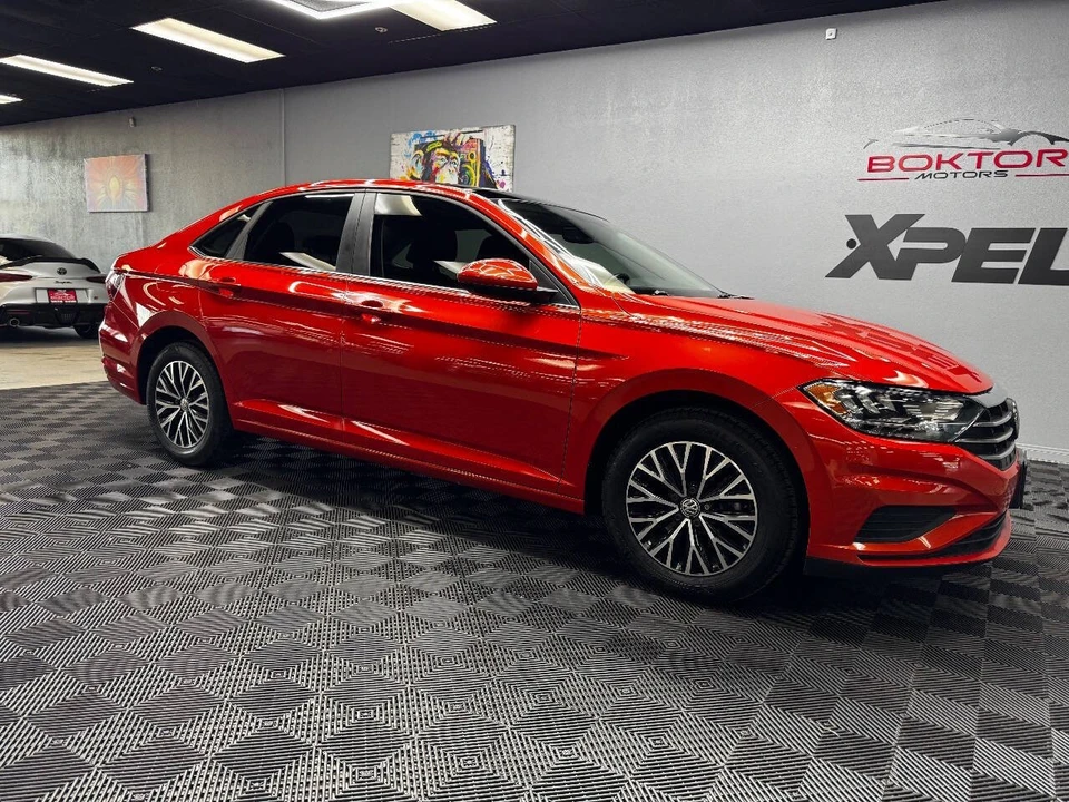 2019 Volkswagen A7 Jetta - Image 2 of 12
