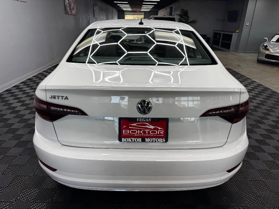 2019 Volkswagen A7 Jetta - Image 11 of 21