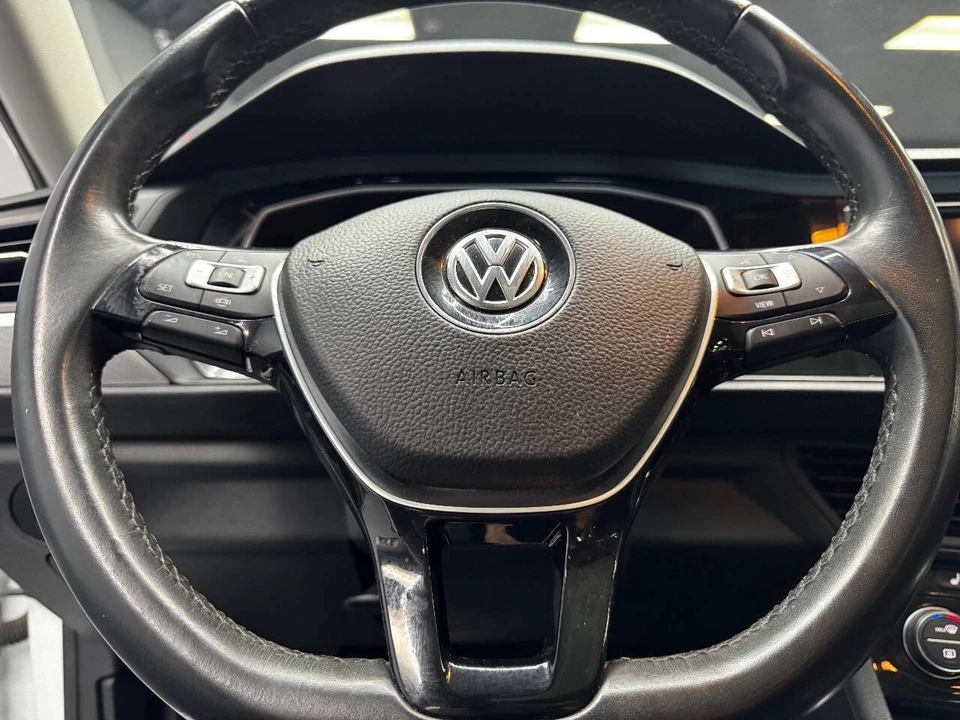 2019 Volkswagen A7 Jetta - Image 20 of 21