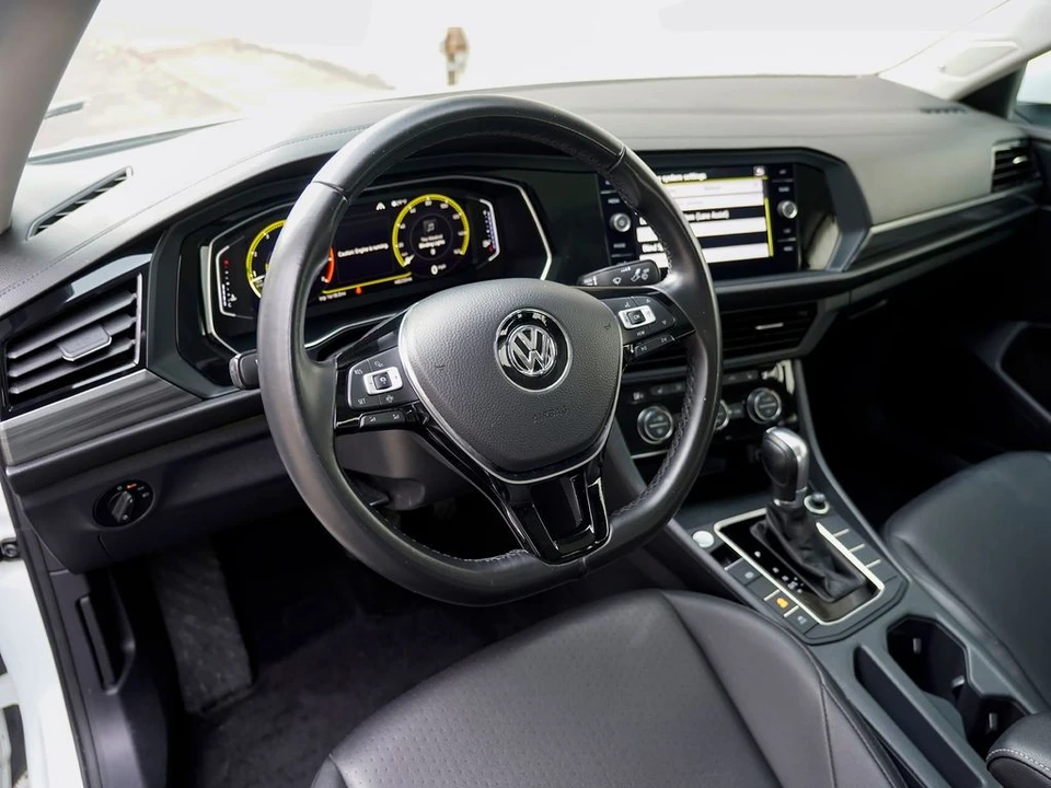 2019 Volkswagen A7 Jetta - Image 2 of 12