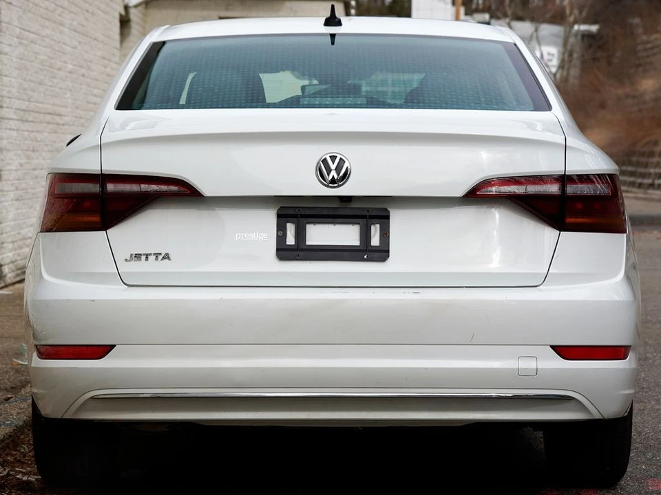 2019 Volkswagen A7 Jetta - Image 6 of 12