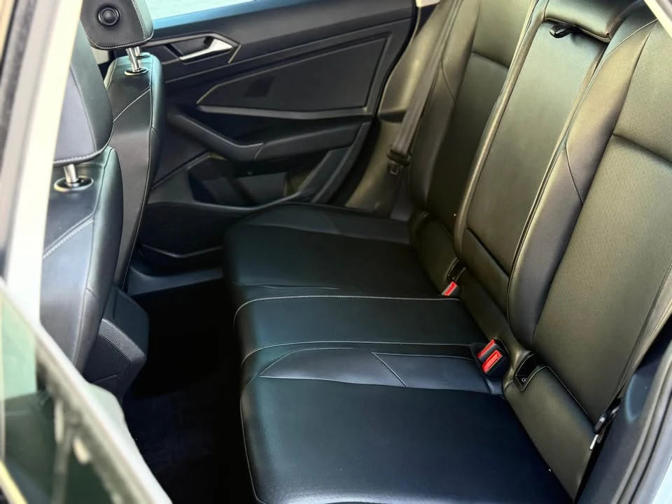 2019 Volkswagen A7 Jetta - Image 16 of 17