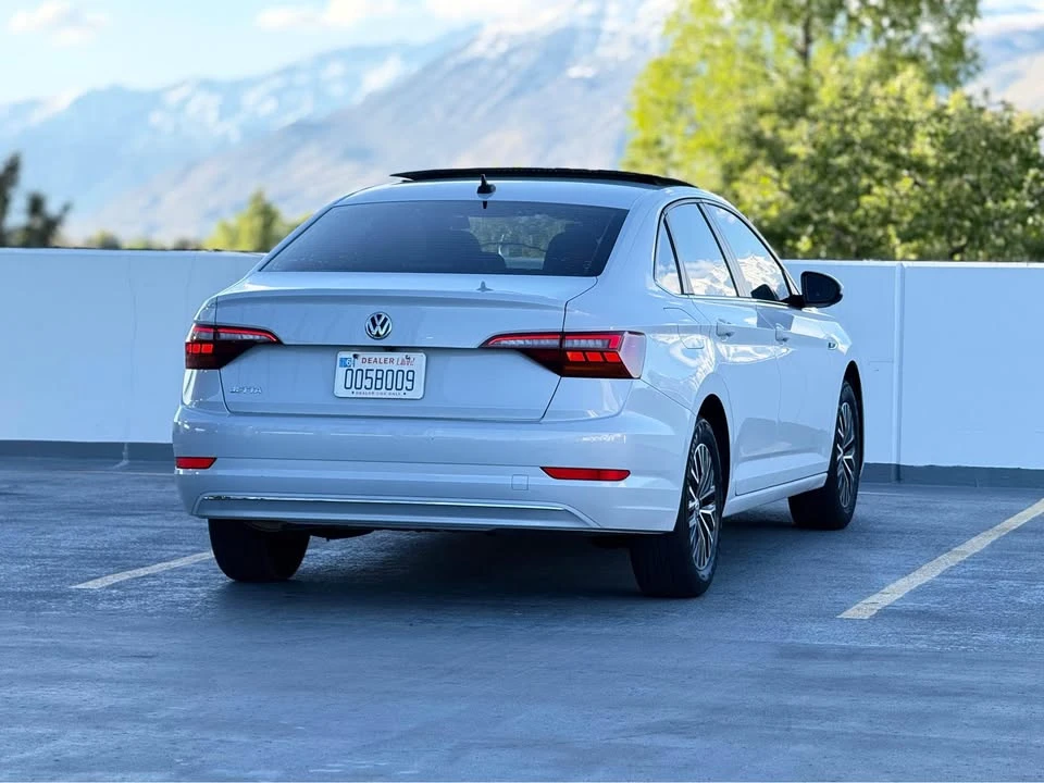 2019 Volkswagen A7 Jetta - Image 5 of 17