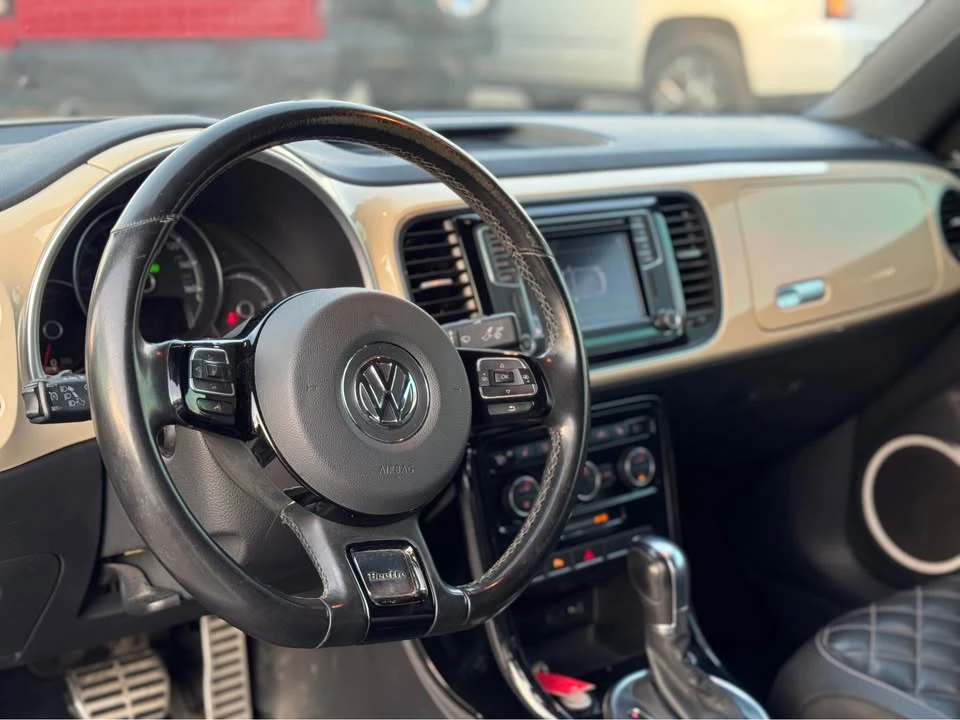 2019 Volkswagen A5 Beetle - Image 12 of 16