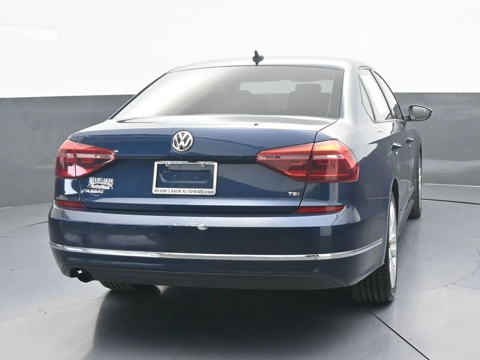 2019 Volkswagen Passat - Image 5 of 12