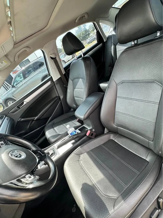 2019 Volkswagen Passat - Image 8 of 10