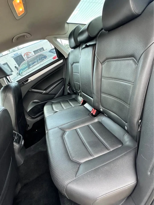 2019 Volkswagen Passat - Image 7 of 10