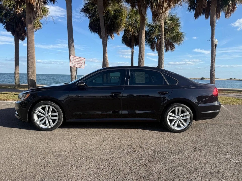 2019 Volkswagen Passat - Image 12 of 21