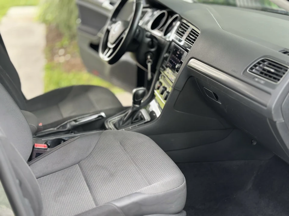 2019 Volkswagen Golf Mk7 - Image 9 of 16
