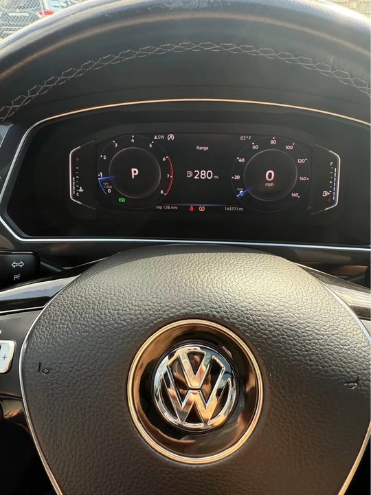 2019 Volkswagen Tiguan - Image 13 of 16