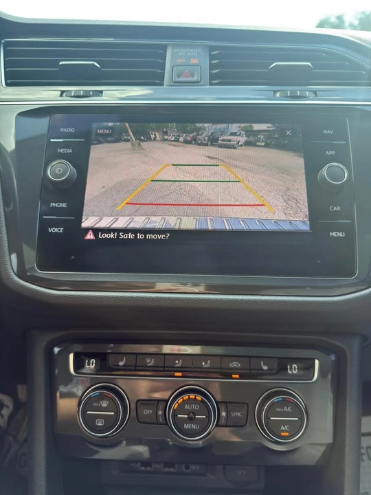 2019 Volkswagen Tiguan - Image 5 of 16