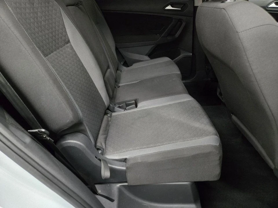 2019 Volkswagen Tiguan - Image 11 of 21