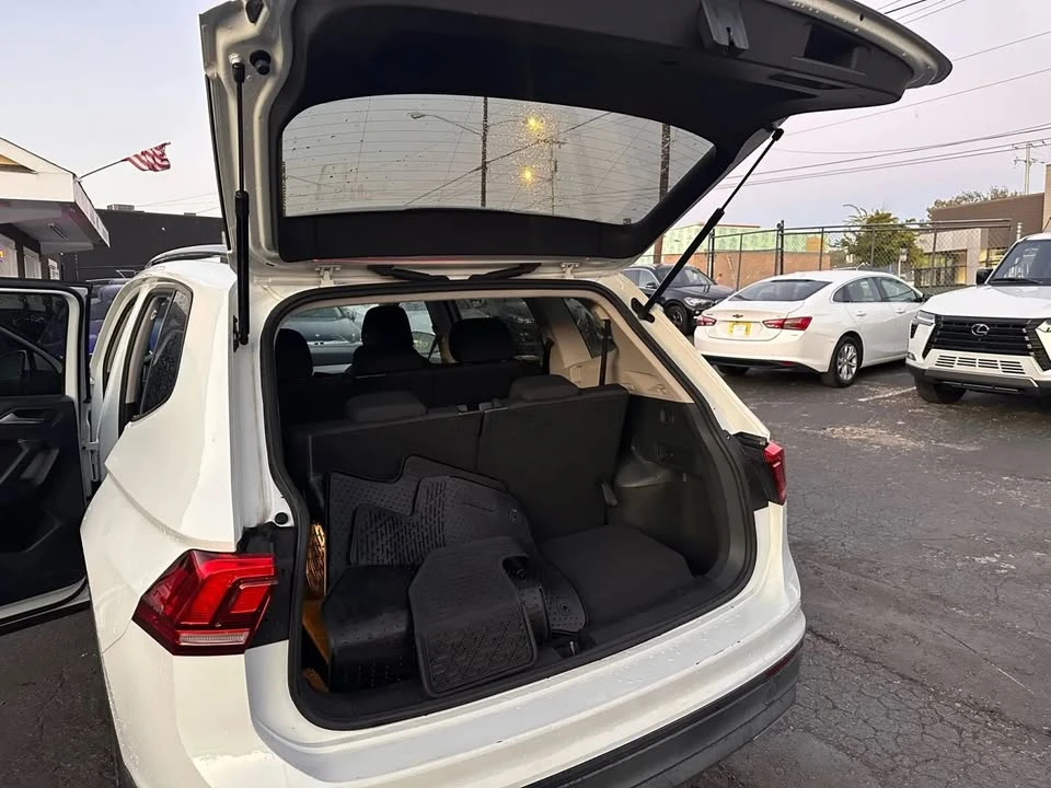 2019 Volkswagen Tiguan - Image 11 of 20