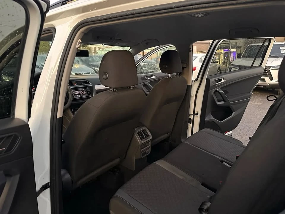 2019 Volkswagen Tiguan - Image 19 of 20