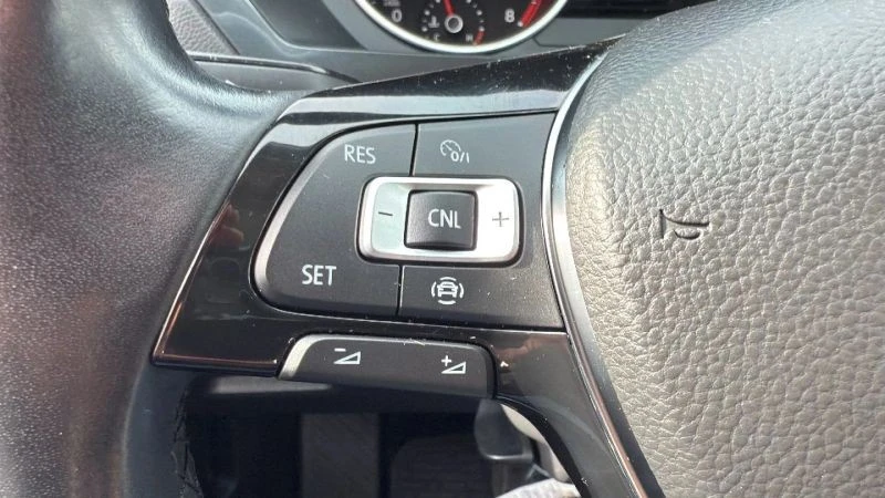2019 Volkswagen Tiguan - Image 12 of 12