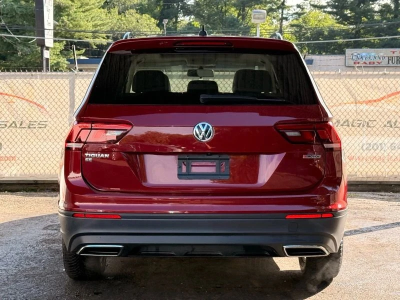 2019 Volkswagen Tiguan - Image 10 of 12