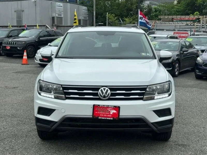 2019 Volkswagen Tiguan - Image 2 of 12