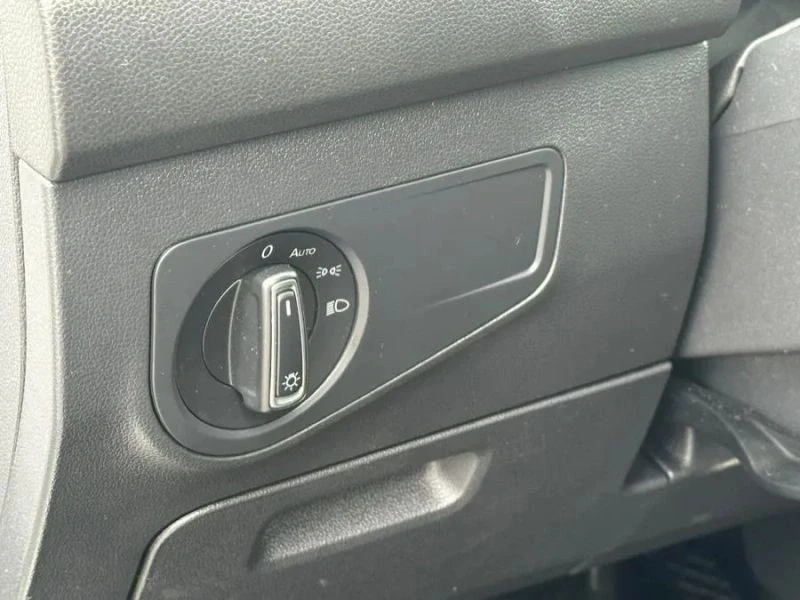 2019 Volkswagen Tiguan - Image 12 of 12