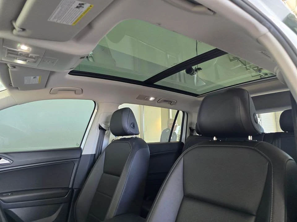 2019 Volkswagen Tiguan - Image 17 of 20