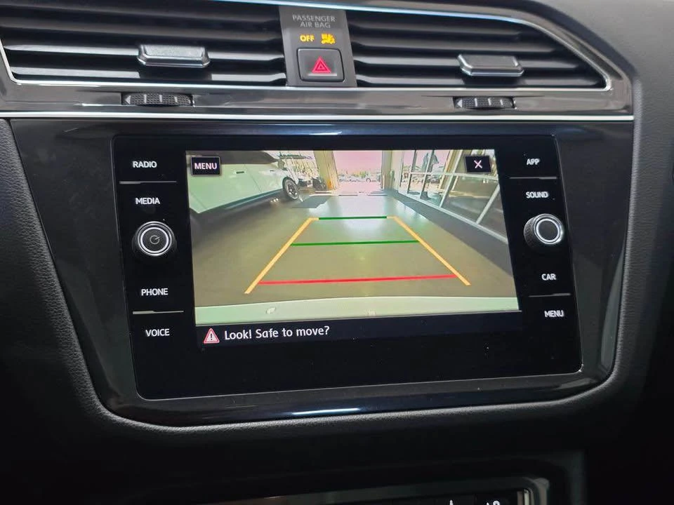 2019 Volkswagen Tiguan - Image 9 of 20