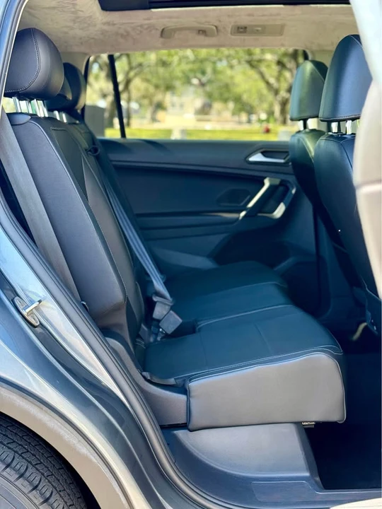 2019 Volkswagen Tiguan - Image 13 of 20