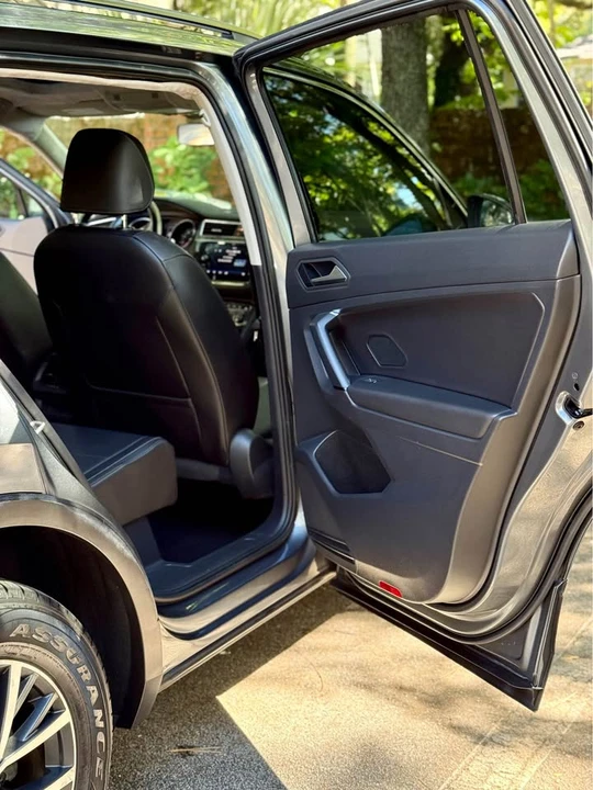 2019 Volkswagen Tiguan - Image 17 of 20