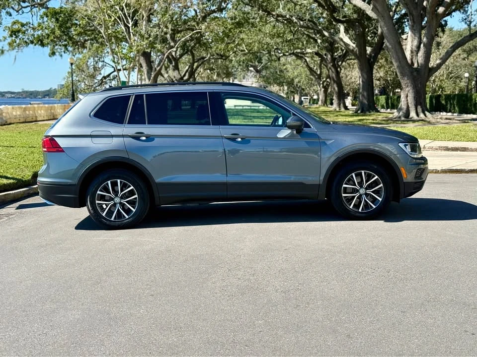 2019 Volkswagen Tiguan - Image 2 of 20