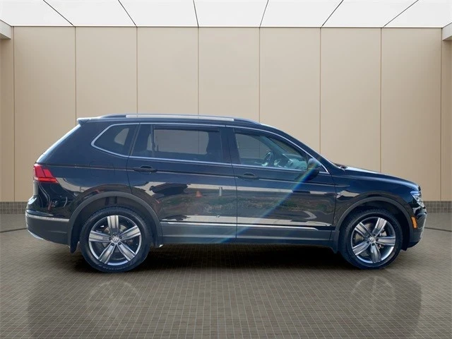 2019 Volkswagen Tiguan - Image 6 of 12