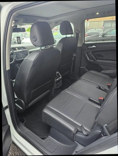 2019 Volkswagen Tiguan - Image 7 of 12