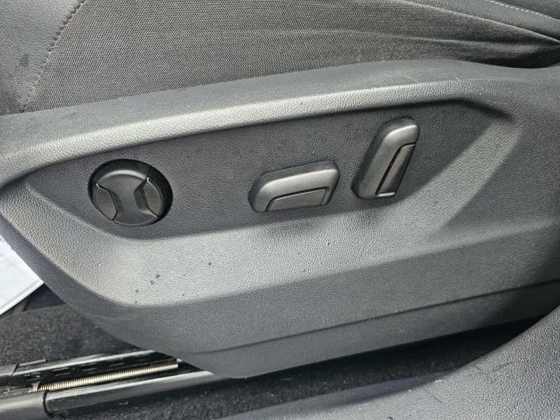 2019 Volkswagen Tiguan - Image 12 of 12