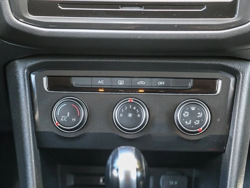 2019 Volkswagen Tiguan - Image 20 of 21