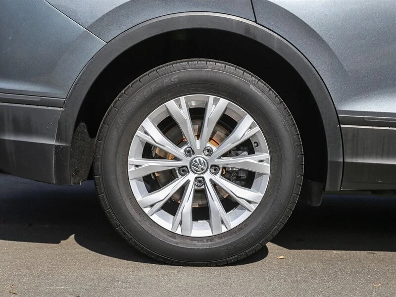 2019 Volkswagen Tiguan - Image 13 of 21