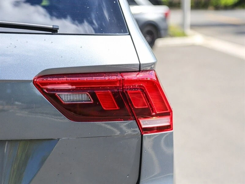 2019 Volkswagen Tiguan - Image 15 of 21