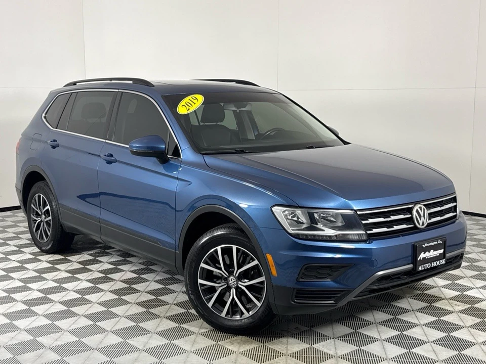 2019 Volkswagen Tiguan - Image 2 of 12
