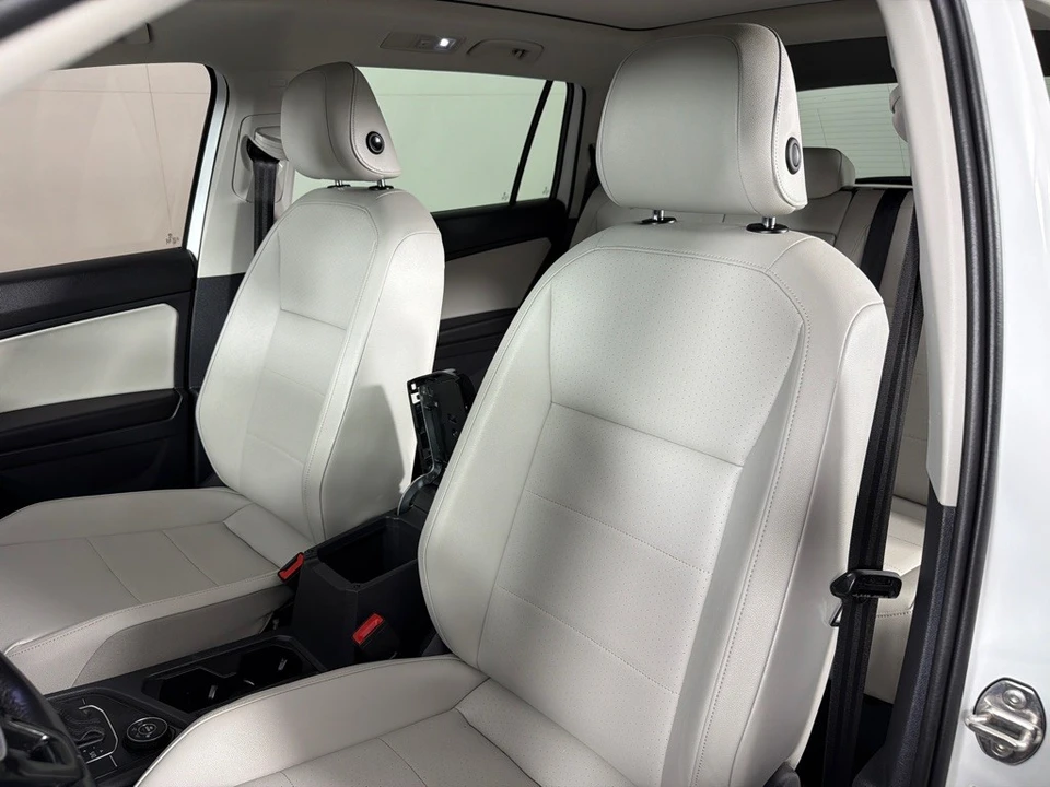 2019 Volkswagen Tiguan - Image 12 of 21