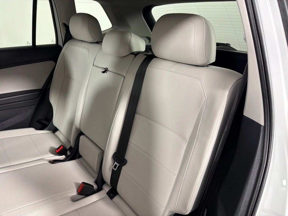 2019 Volkswagen Tiguan - Image 20 of 21