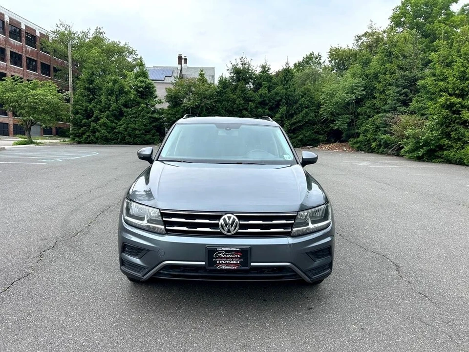 2019 Volkswagen Tiguan - Image 2 of 12