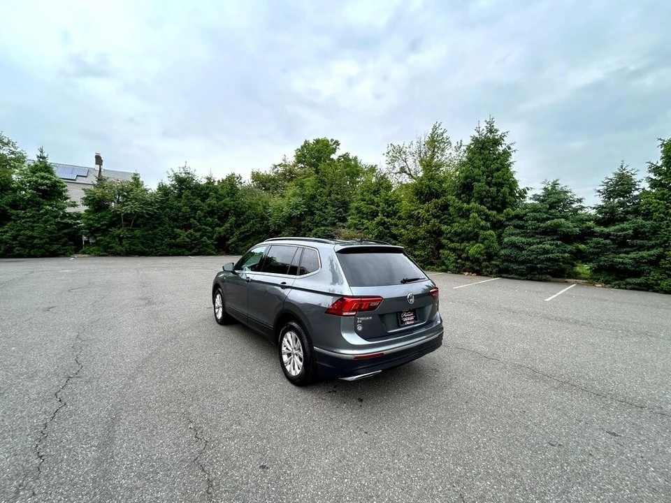 2019 Volkswagen Tiguan - Image 9 of 12
