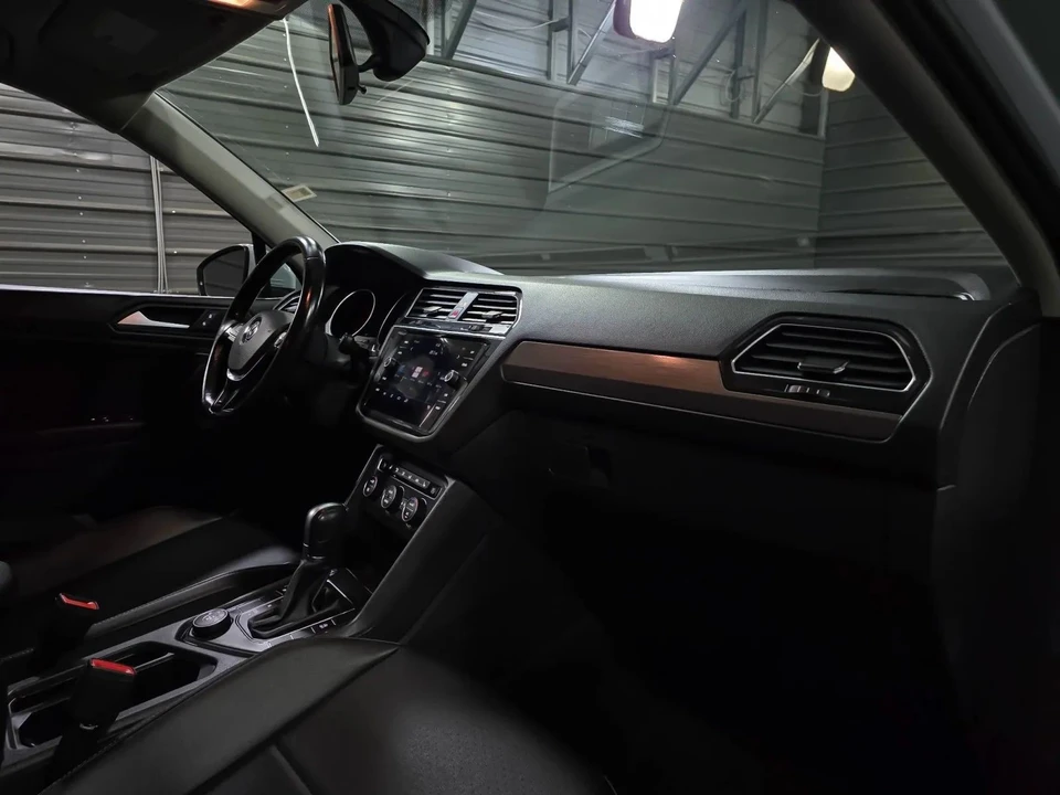 2019 Volkswagen Tiguan - Image 12 of 12