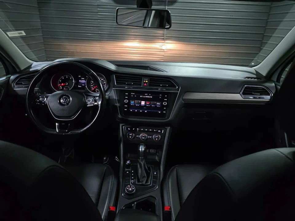 2019 Volkswagen Tiguan - Image 11 of 12