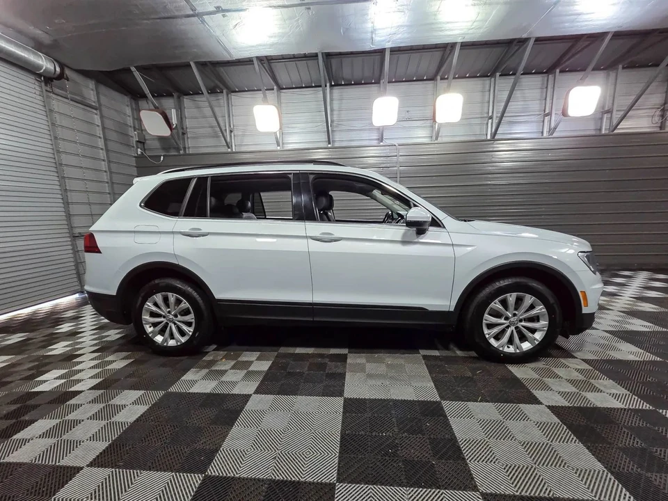2019 Volkswagen Tiguan - Image 9 of 12