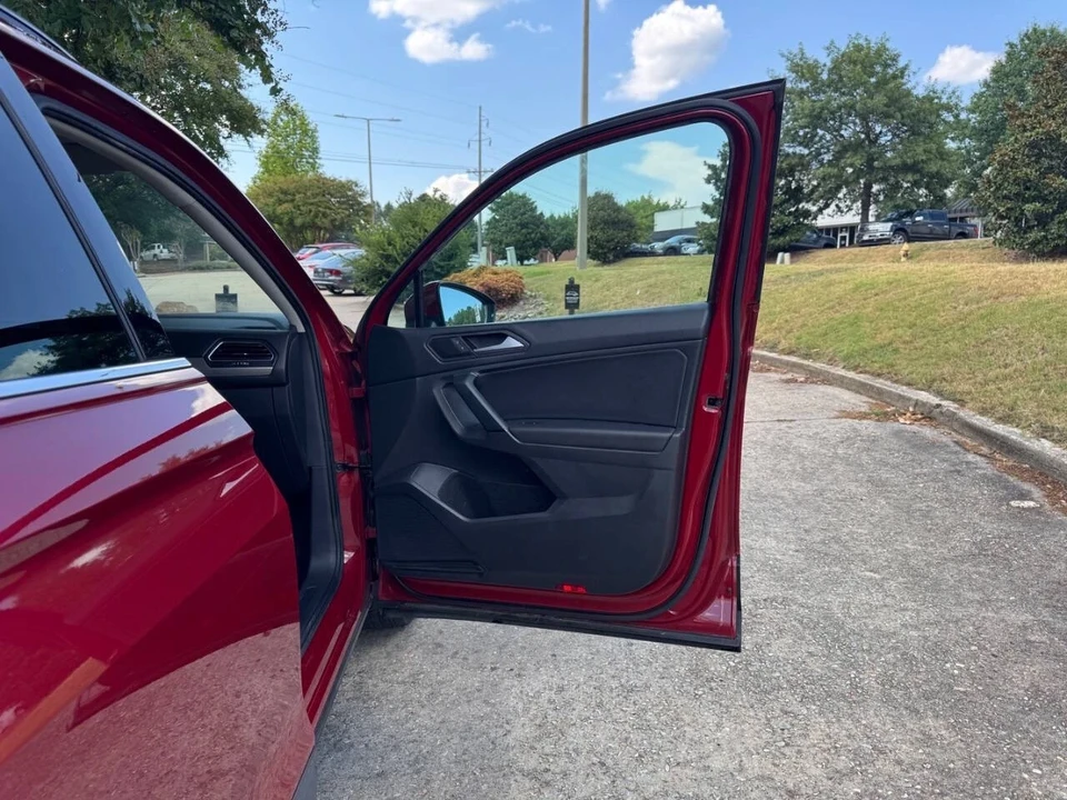 2019 Volkswagen Tiguan - Image 6 of 20