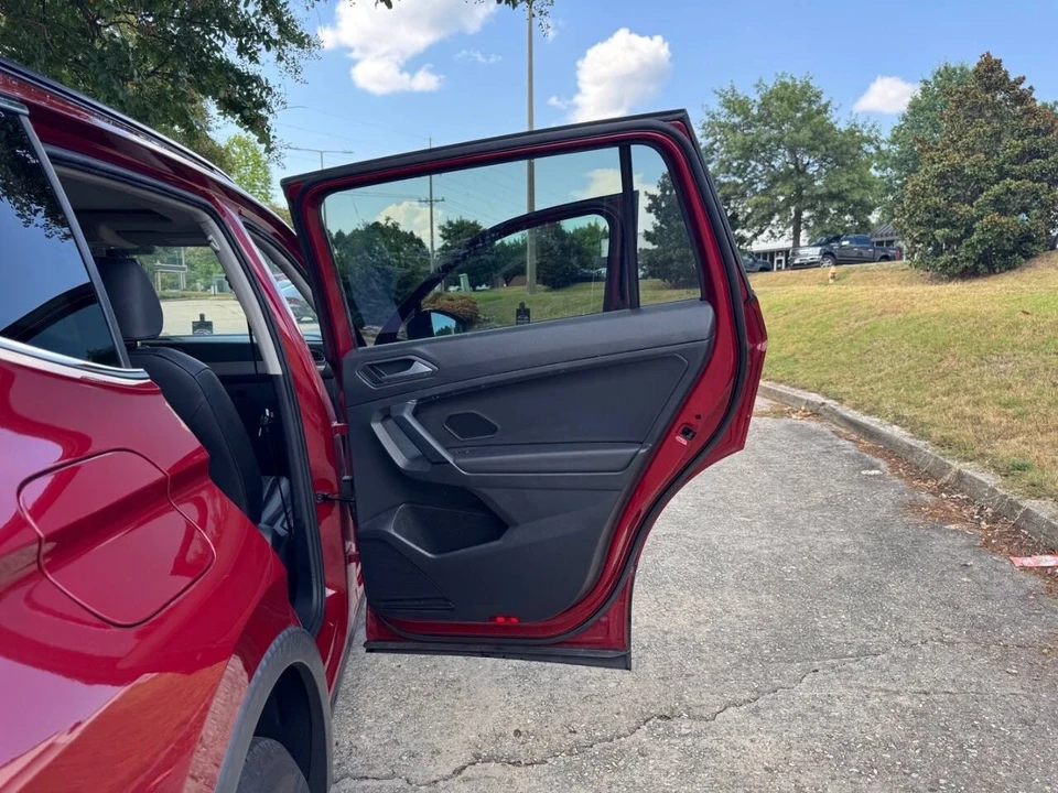 2019 Volkswagen Tiguan - Image 7 of 20