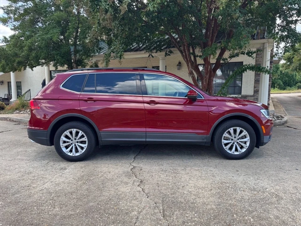 2019 Volkswagen Tiguan - Image 2 of 20