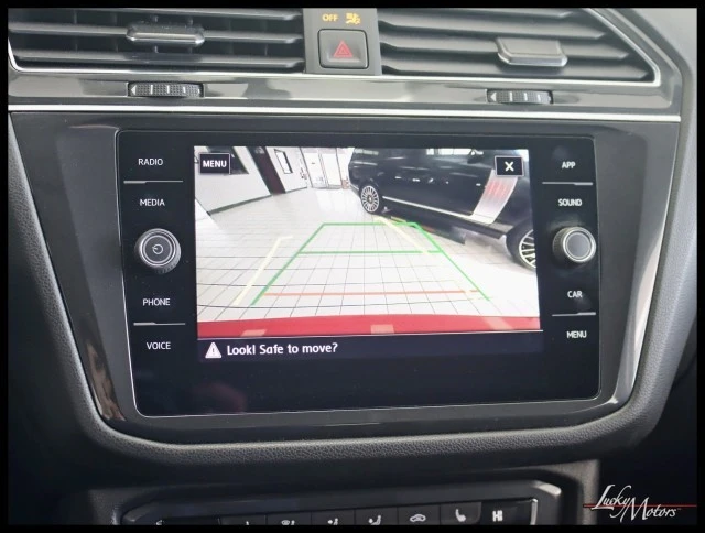 2019 Volkswagen Tiguan - Image 15 of 21
