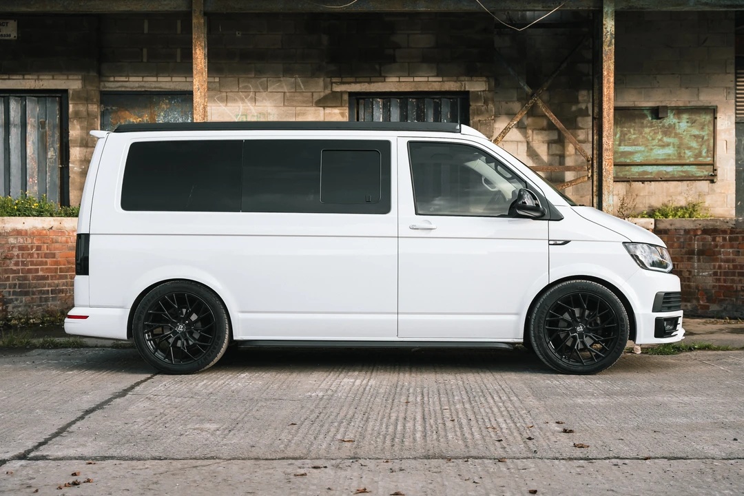 2019 Volkswagen Type 2 - Image 10 of 31